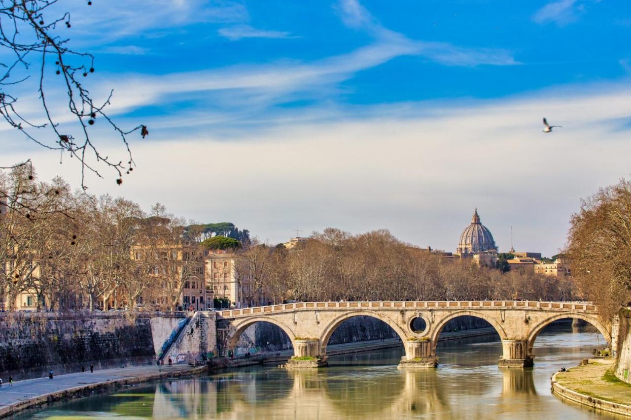 Happy Trastevere In Рим Экстерьер фото