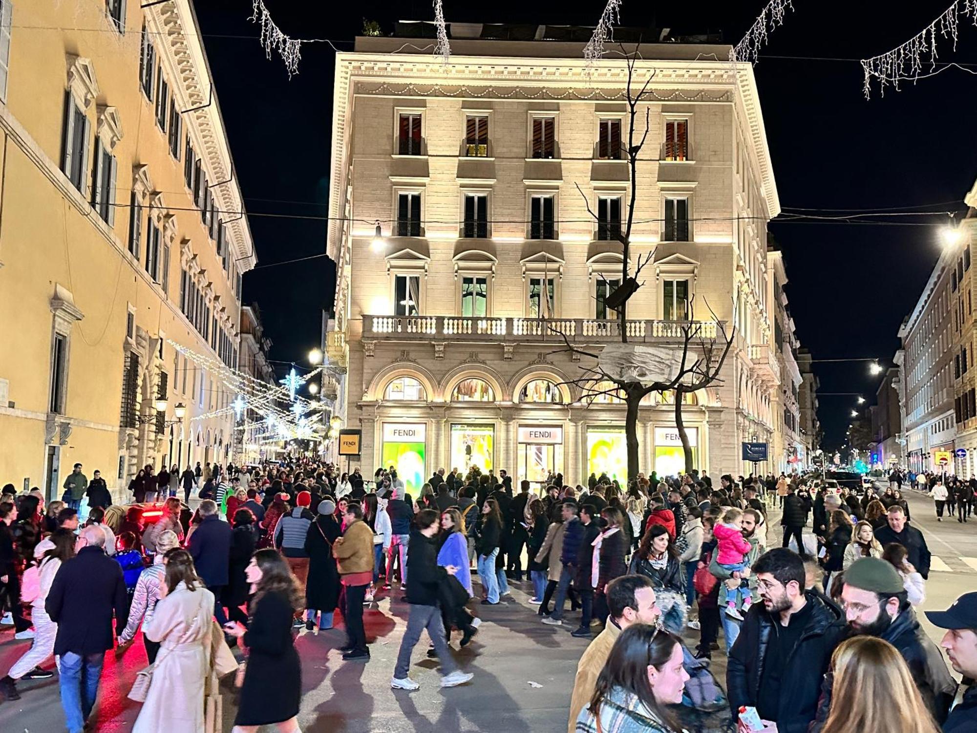 Happy Trastevere In Рим Экстерьер фото
